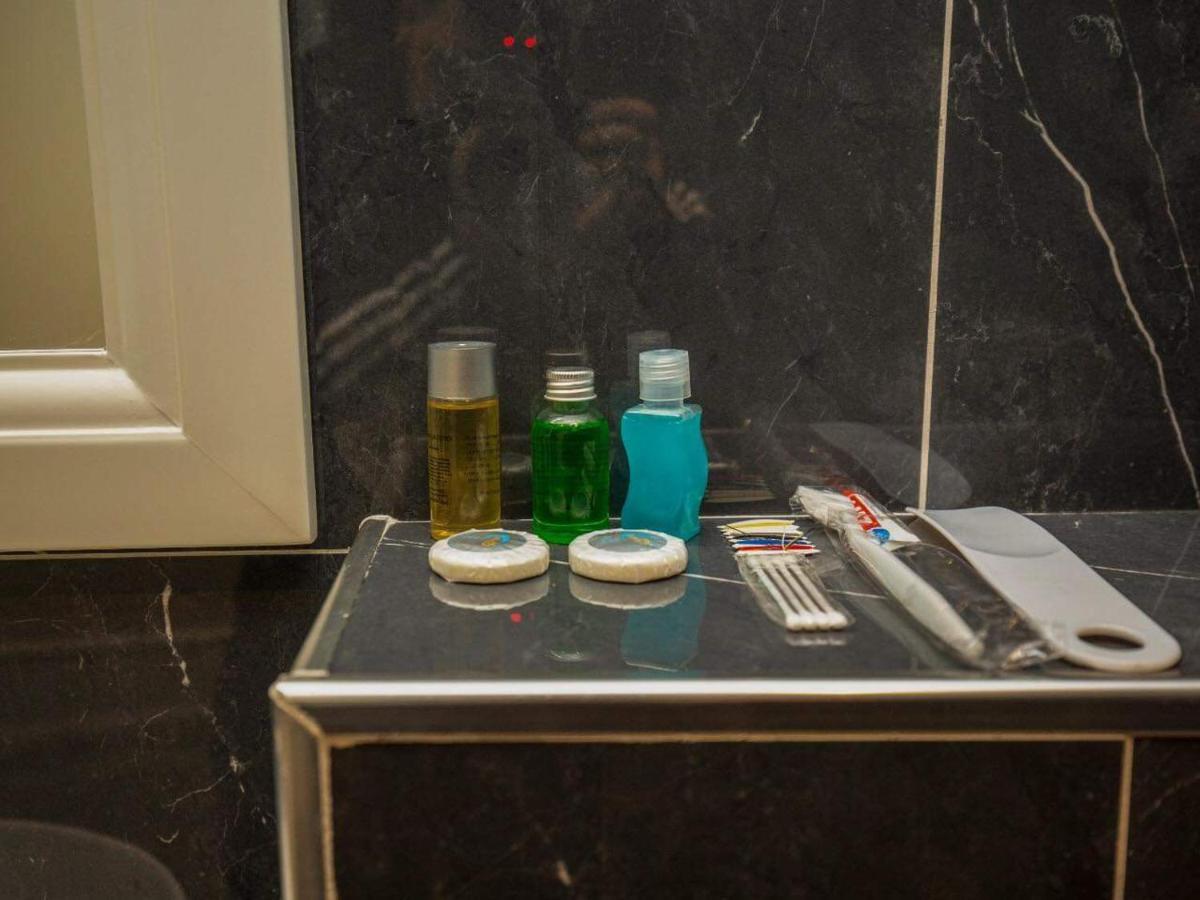 Hotel Romeo Korce Ngoại thất bức ảnh