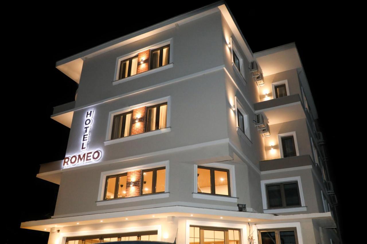 Hotel Romeo Korce Ngoại thất bức ảnh