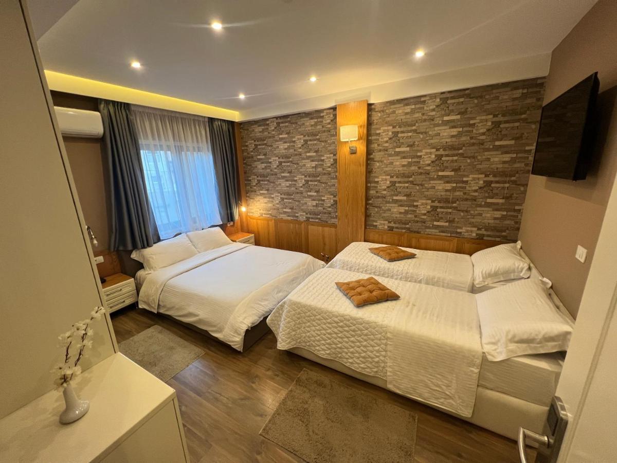 Hotel Romeo Korce Ngoại thất bức ảnh